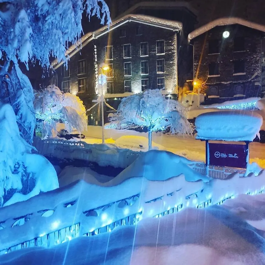 Hotel Montane Arinsal 3*,