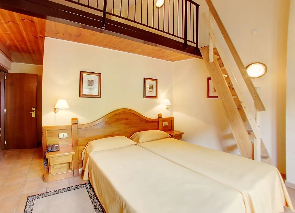 Hotel Montane Arinsal 3*,